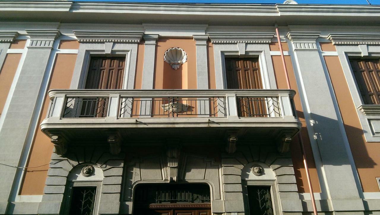 San Ferdinando di Puglia Palazzo Don Ruggiero酒店 外观 照片